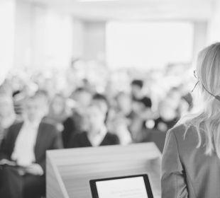 Presenting and the art of persuasion