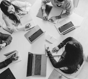 Mastering team resilience: The resilience game